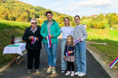 Otvoritev asfaltirane javno poti Kal - Jagodnik